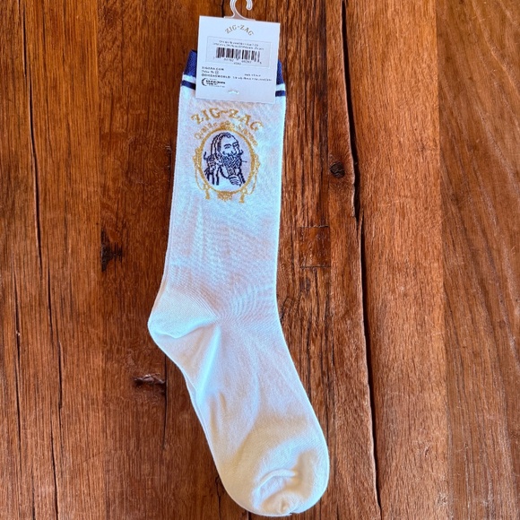 Zig Zag Socks - Picture 3 of 3